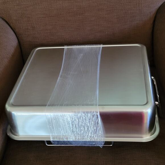 Tramontina Roasting Pan Stainless Steel 18/10 w/Basting Grill and V-rack. New - Picture 9 of 11